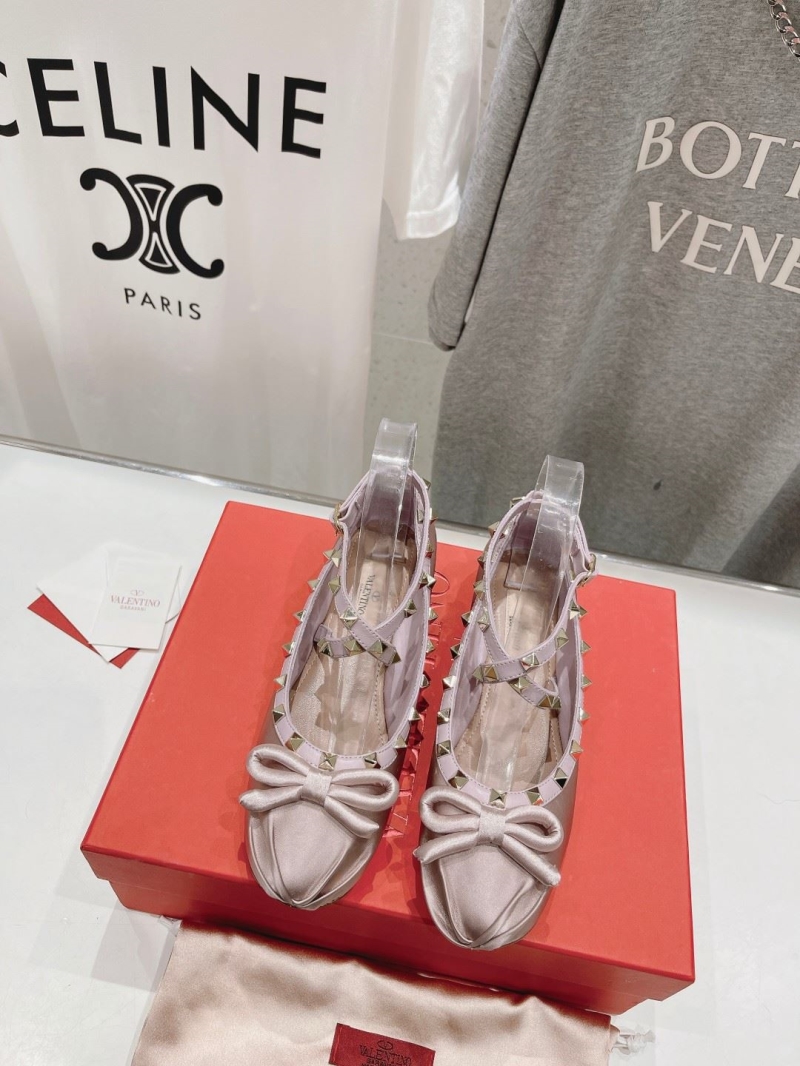 Valentino flat shoes